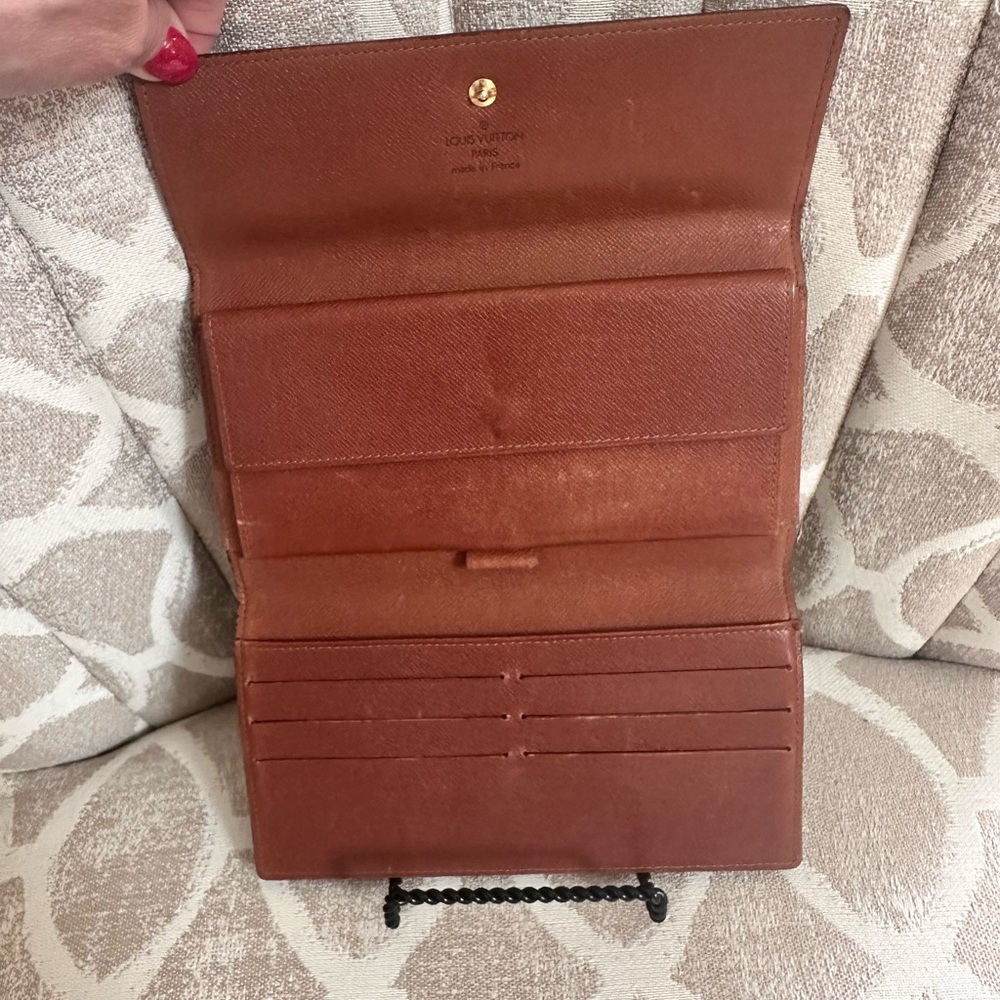Louis Vuitton Brown and Gold Monogram Wallet - Picture 8 of 9